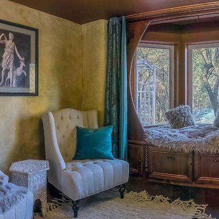 فيلا European Style Straw Bale Retreat أشلاند المظهر الخارجي الصورة